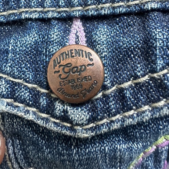Gap Butterfly Embroidered Jean Jacket - Picture 4 of 7